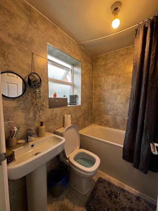 Апартаменты Entire 1Bed Stratford Westfield Лондон Экстерьер фото